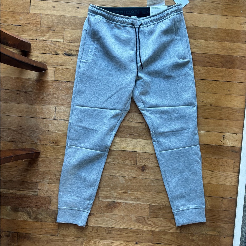 American Eagle Outfitters Light Gray Joggers